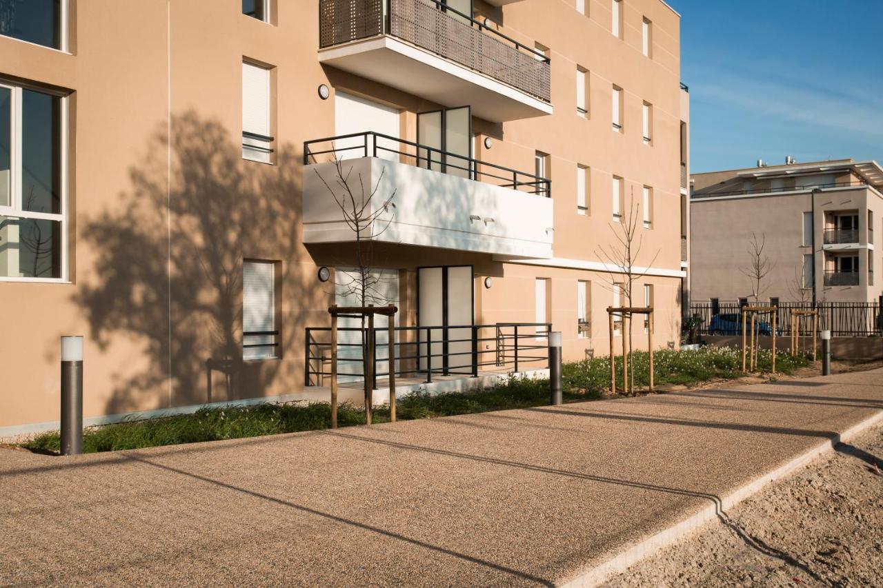 Zenao Appart'Hotels Villeneuve-lès-Avignon Buitenkant foto